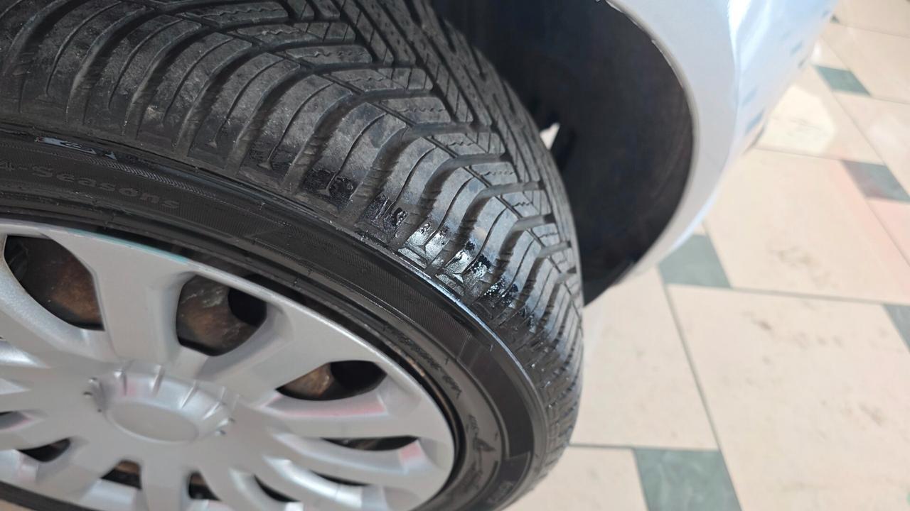 Ford Fiesta 1.5 TDCi 75CV 5 porte Titanium