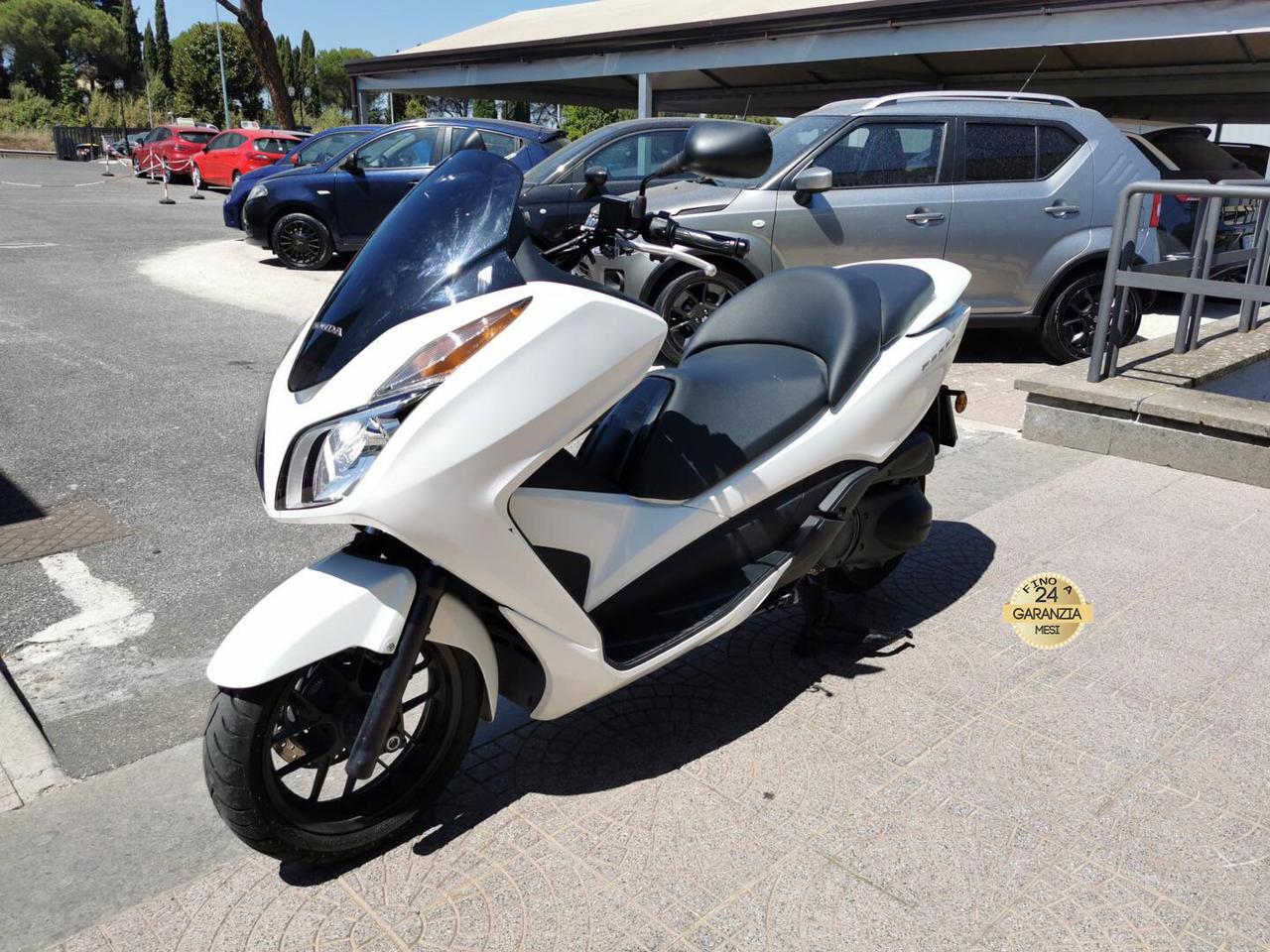 Honda Forza 300 * Abs - 26 Cv - PAT. A2 * - RATE AUTO MOTO SCOOTER