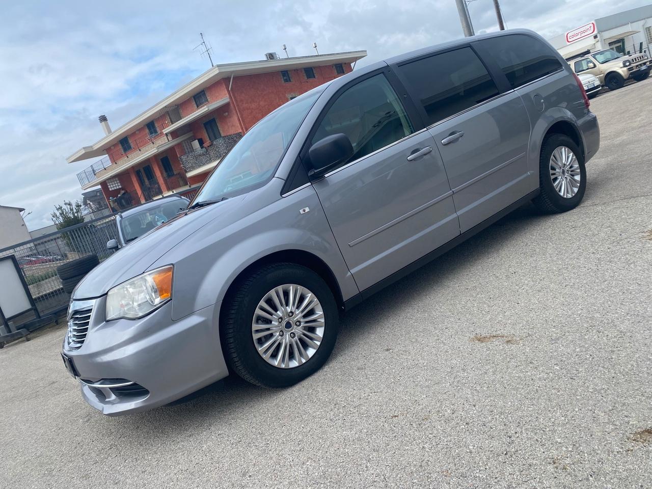 Lancia Voyager 2.8 Turbodiesel Silver 177 CV Auto