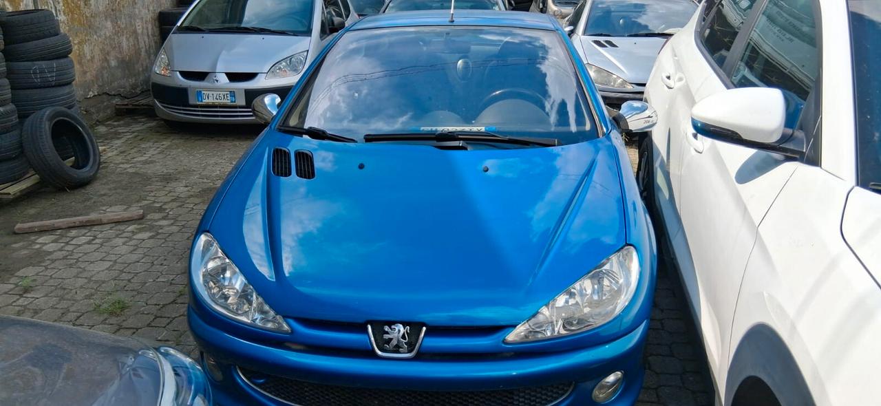 Peugeot 206 1.6 HDi FAP CC Quiksilver