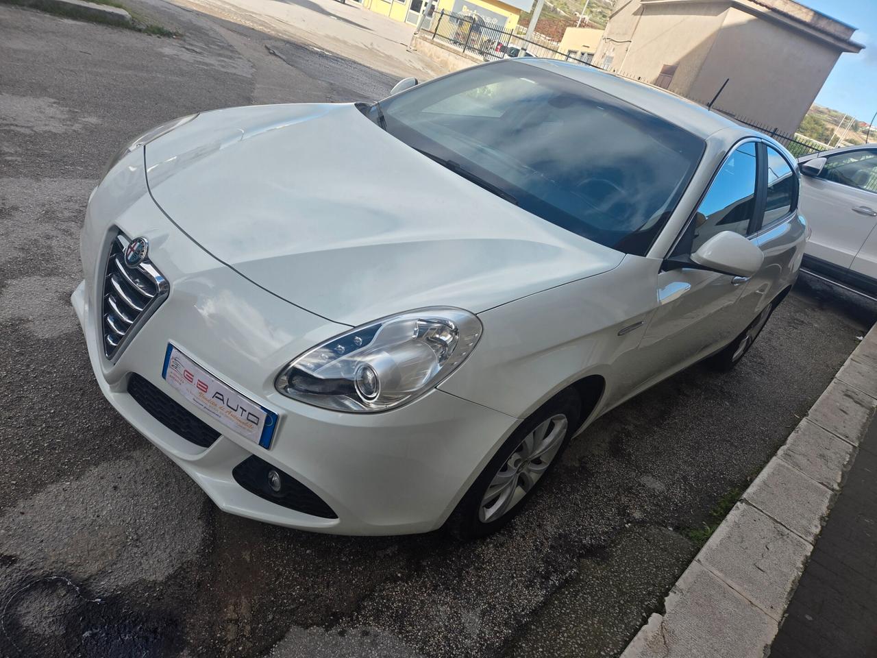 ALFA GIULIETTA 2.0 JTDM 140 CV ANNO 2012 KM CERT