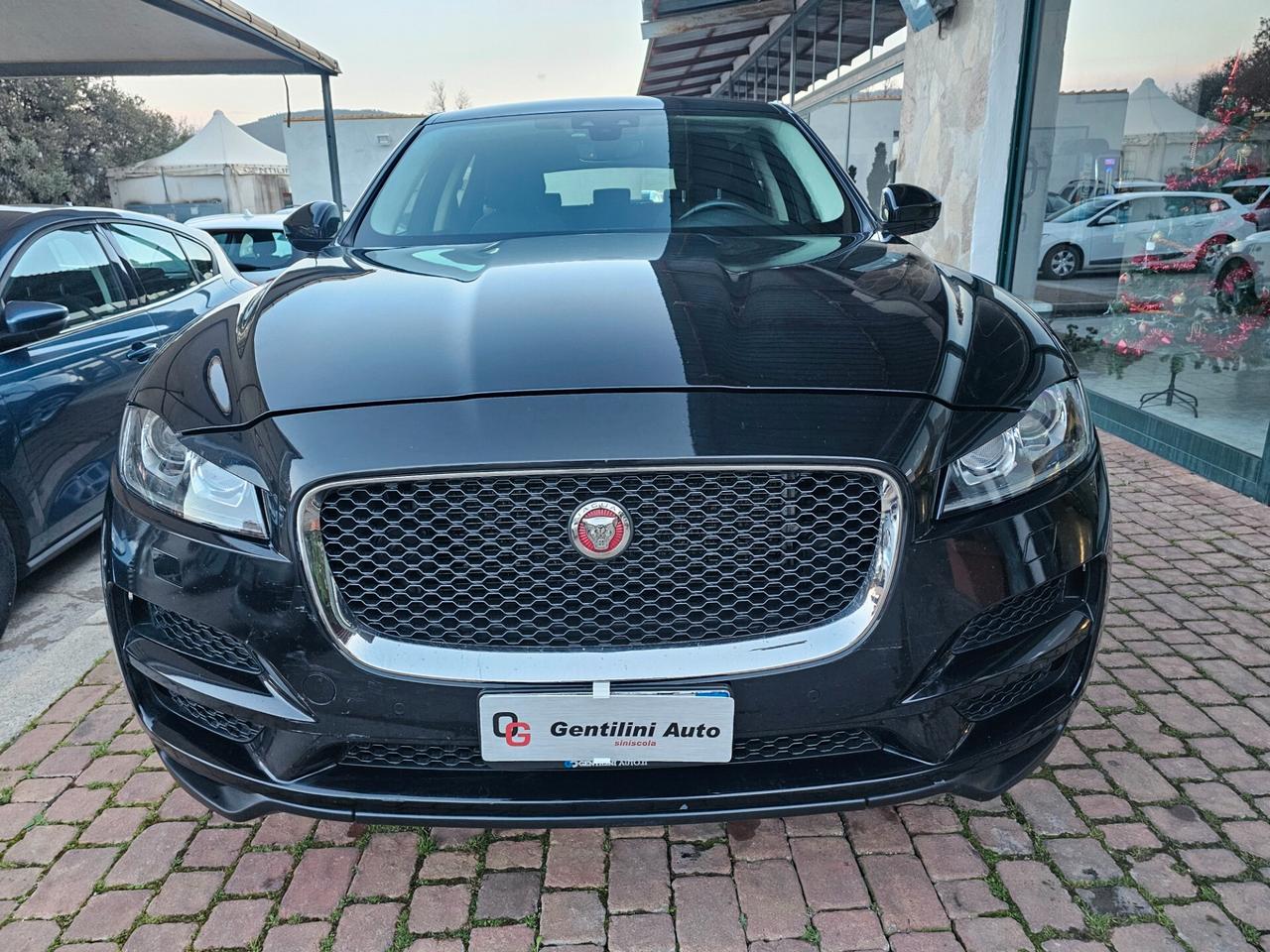 Jaguar F-Pace 2.0 D 240 CV AWD aut. Pure