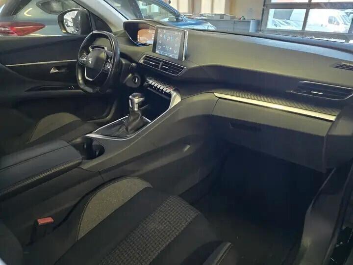 Peugeot 3008 1.5 bluehdi 130cv AUTOCARRO N1 5 POSTI VAN