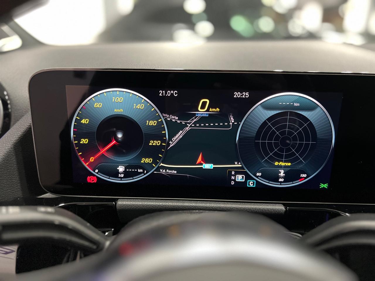 Mercedes Benz GLA 200d Aut. Premium AMG 150 cv