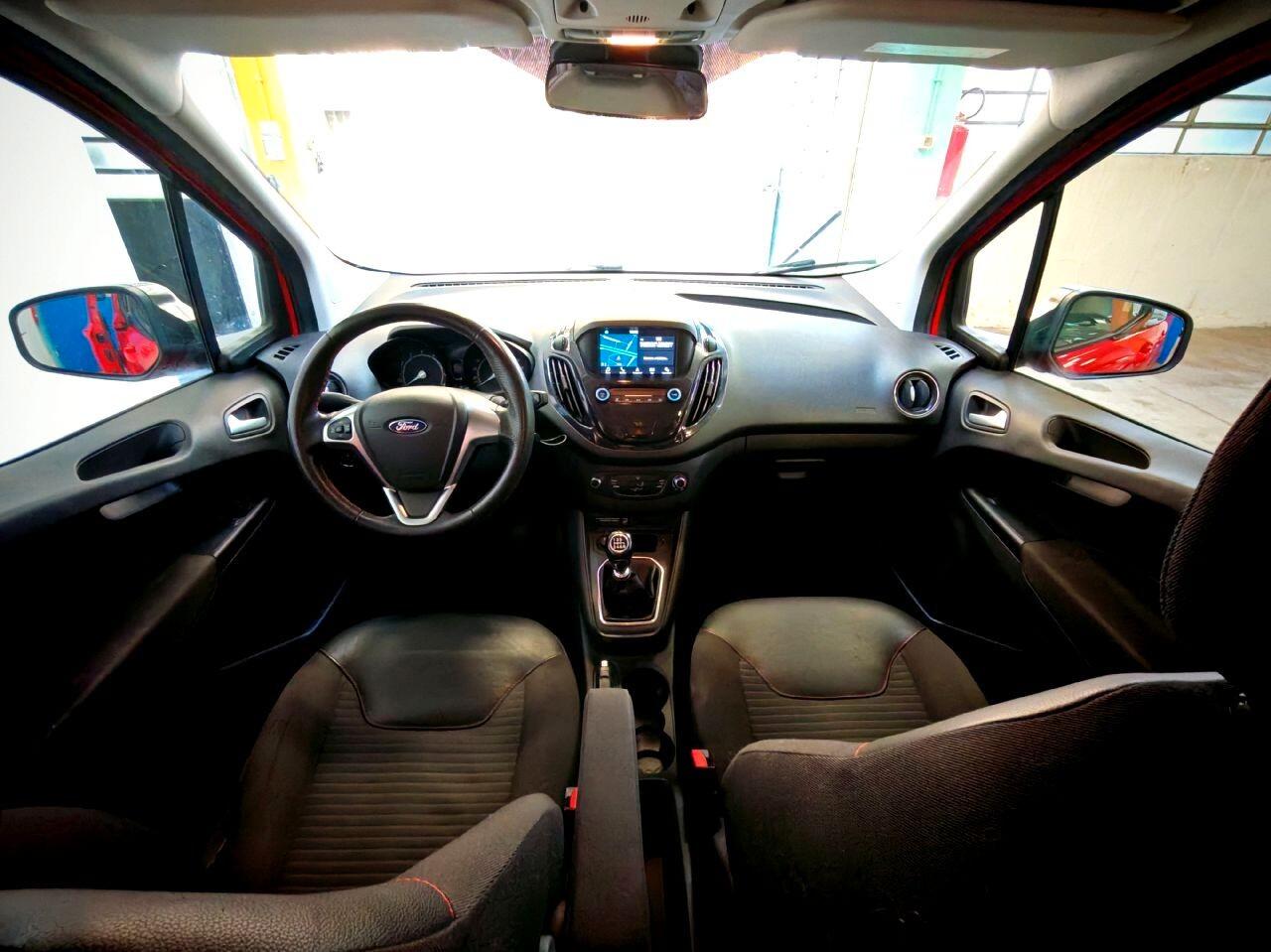 Ford Tourneo Courier 1.0 Sport EcoBoost Tagliandata