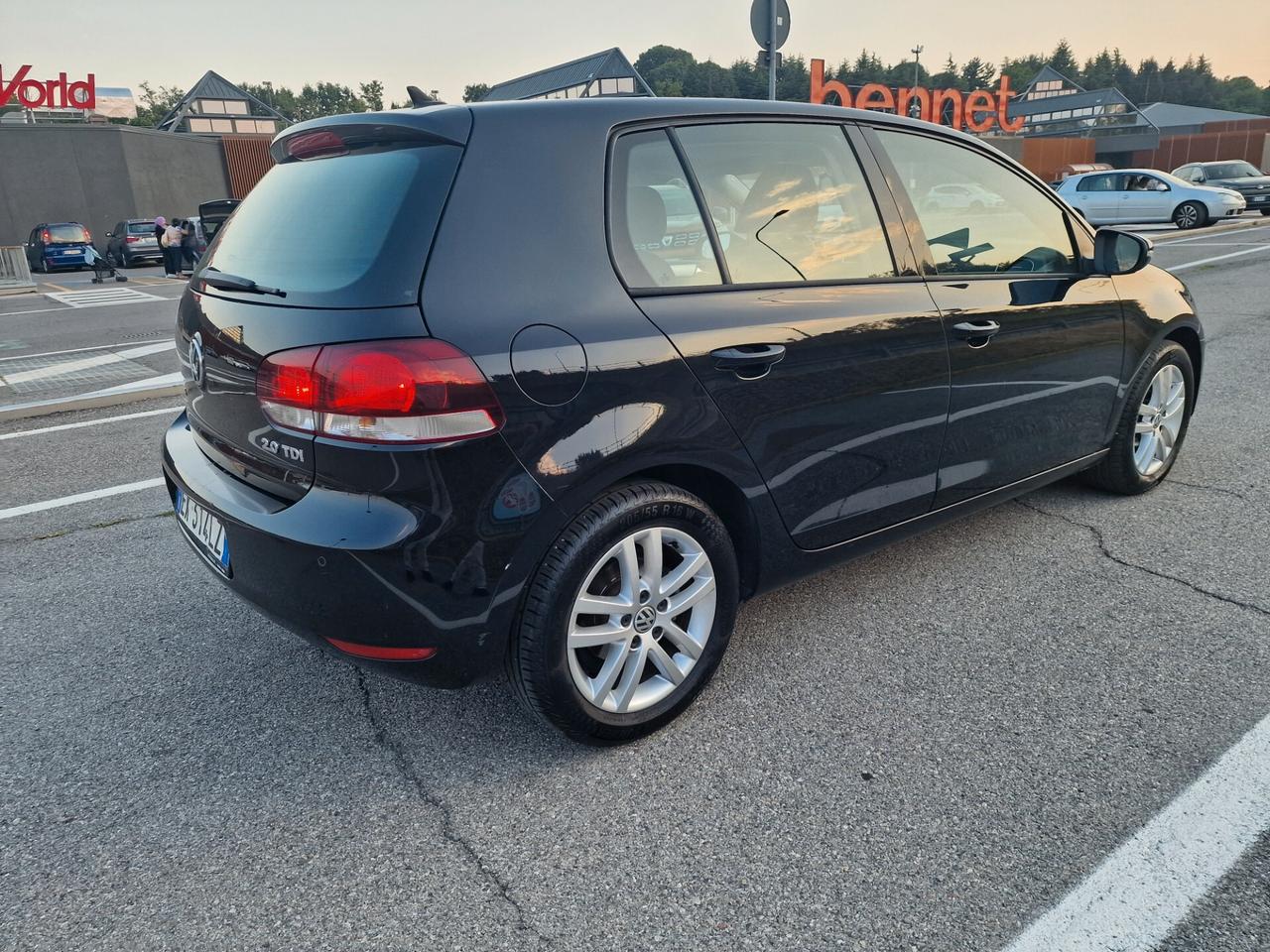 Volkswagen Golf 2.0 TDI 140CV DPF 5p. Highline