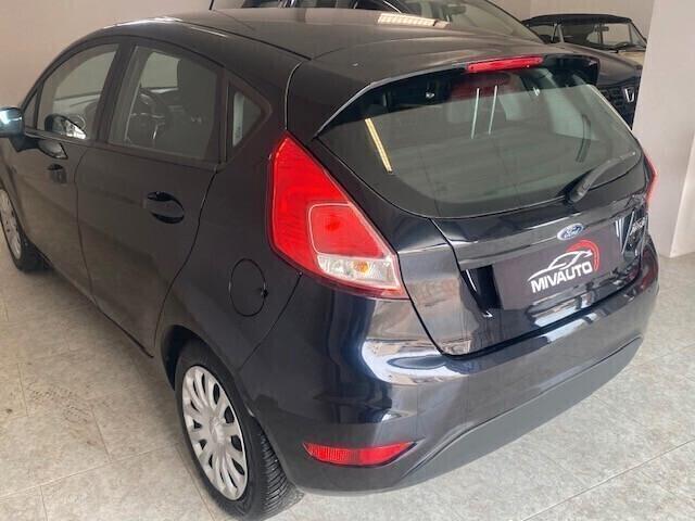 Ford Fiesta 1.5 TDCi 75CV 5 porte Titanium