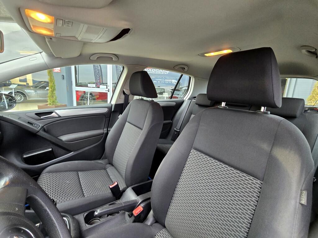 Volkswagen Golf 1.6 TDI 105CV COMFORTLINE