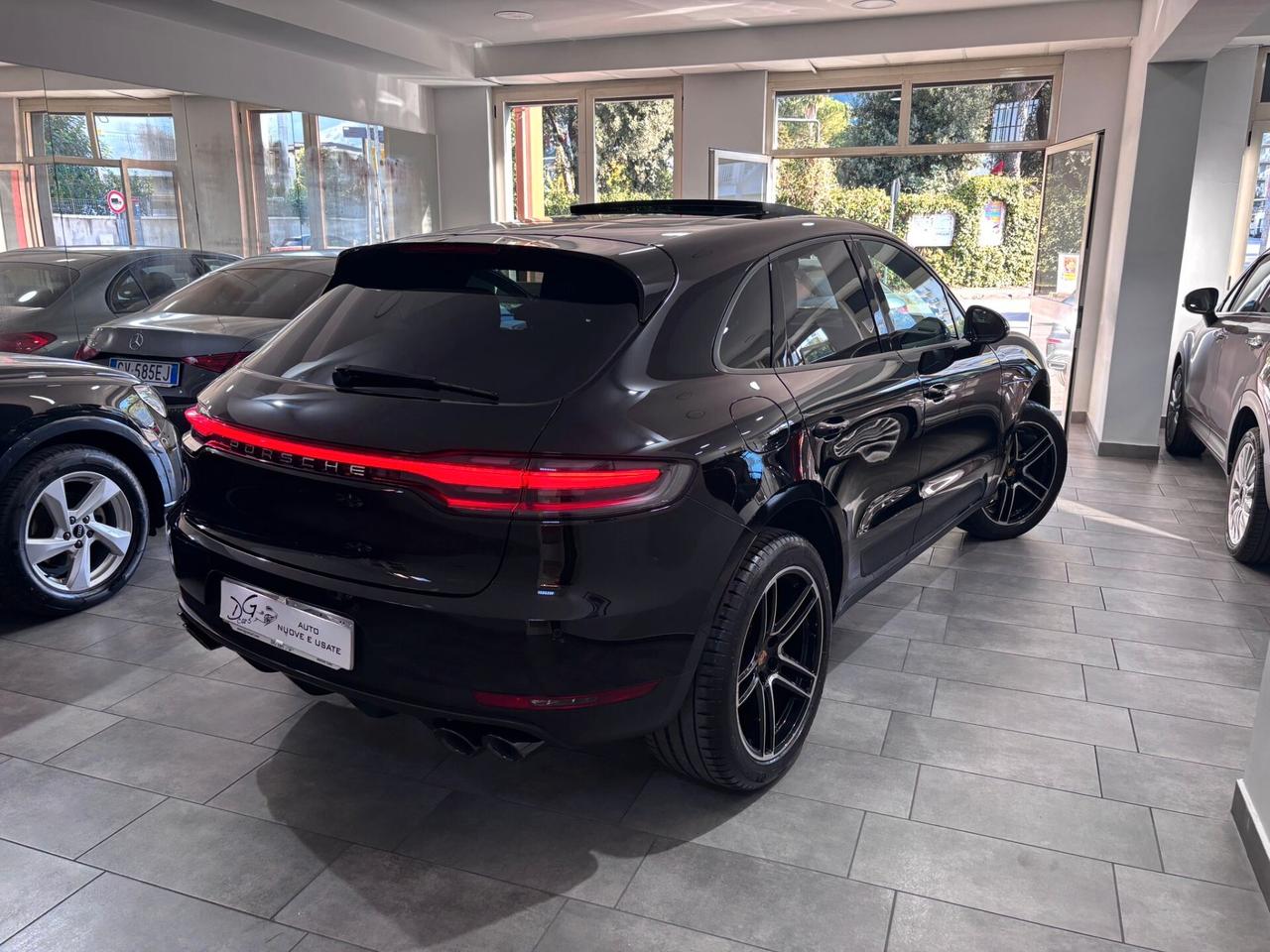 PORSCHE MACAN 2.0 PDK TETTO-NAVI-LED