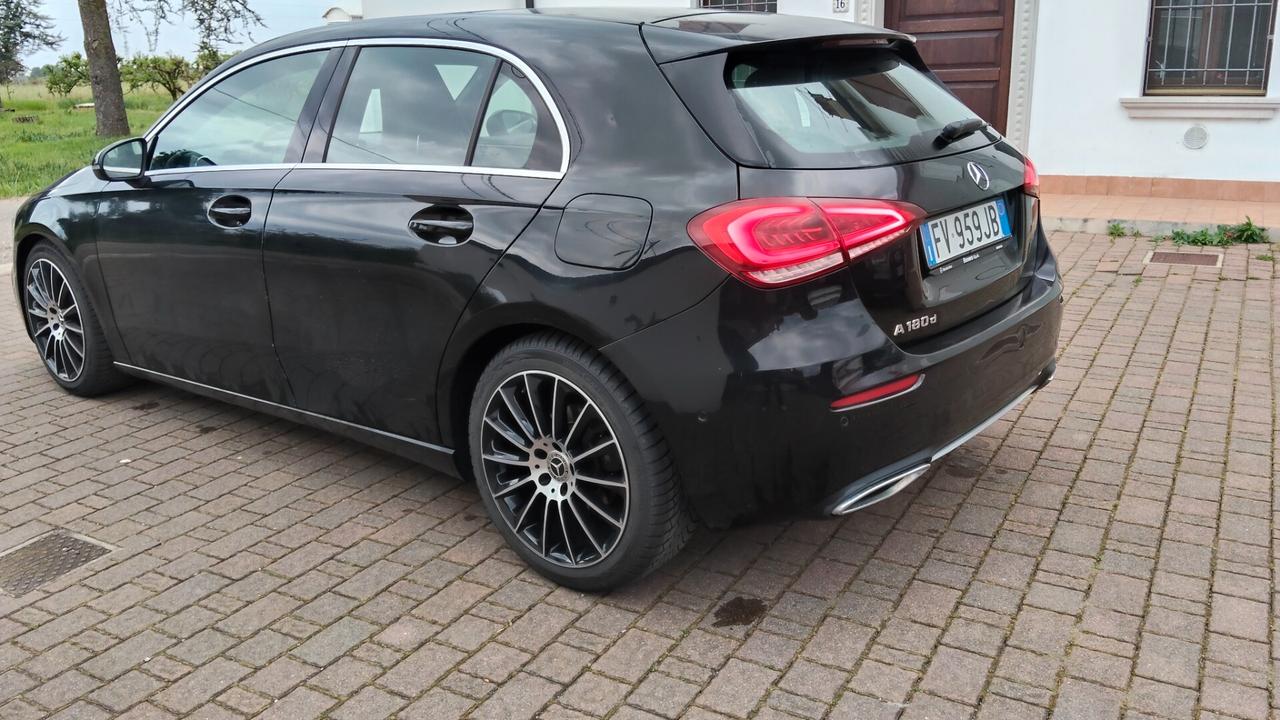 Mercedes-benz A 180 d Automatic Sport