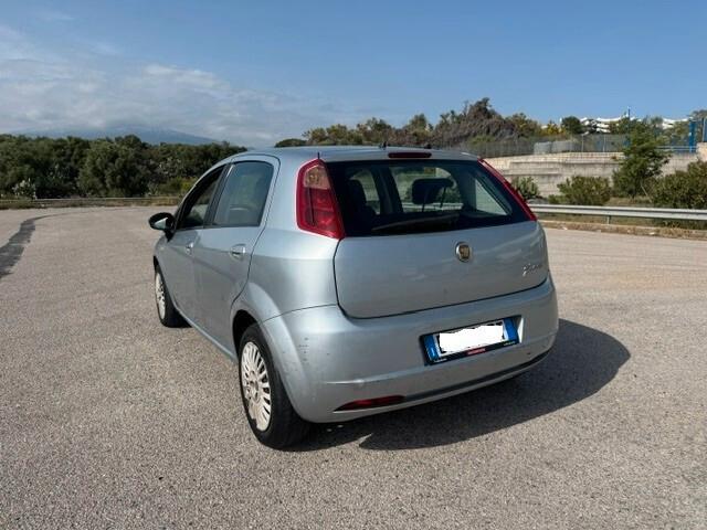 Fiat Grande Punto 1.3 MJT 75 CV 5 porte Dynamic