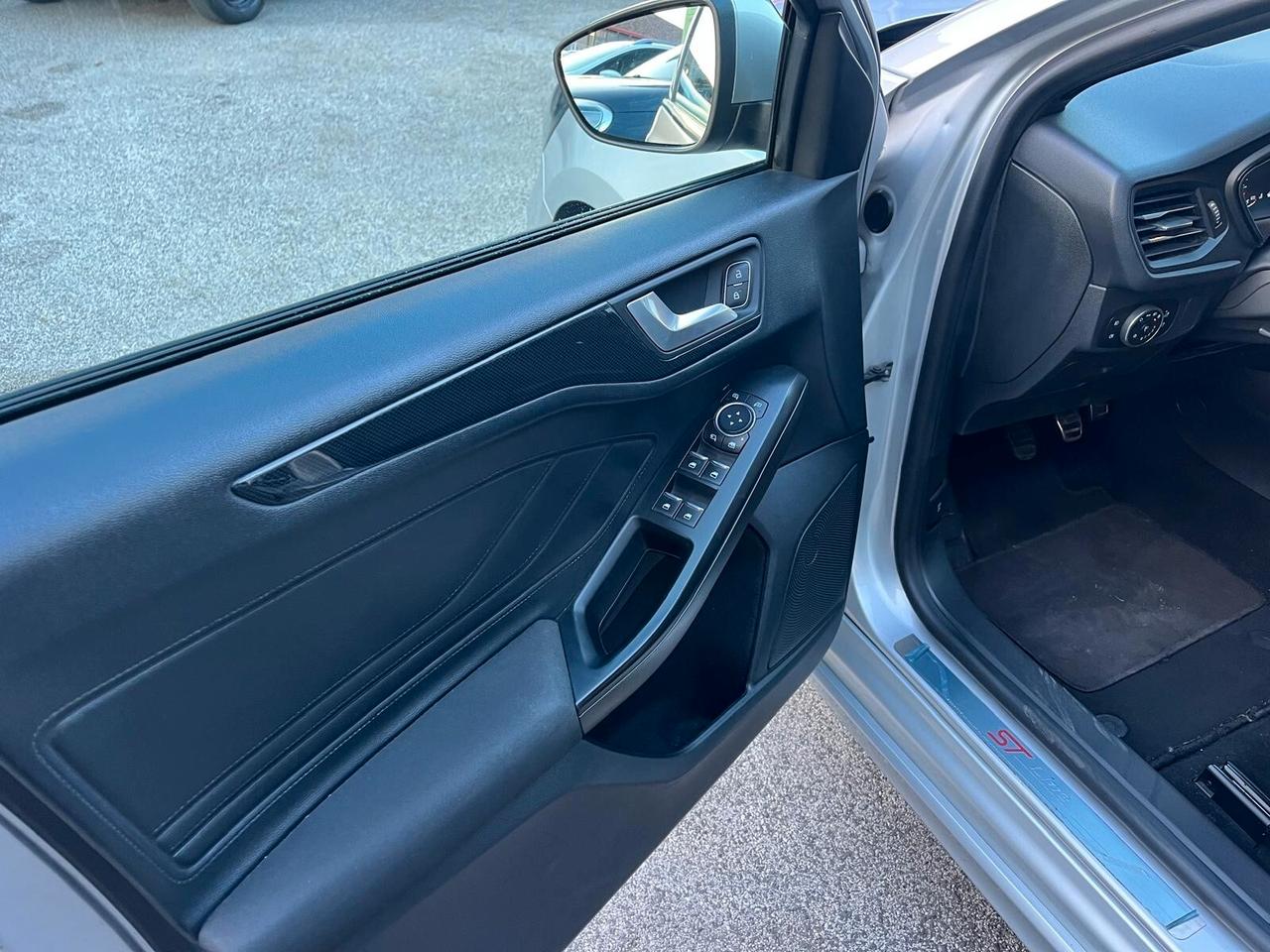 Ford Focus 1.5 EcoBlue 120 CV 5p. ST-Line