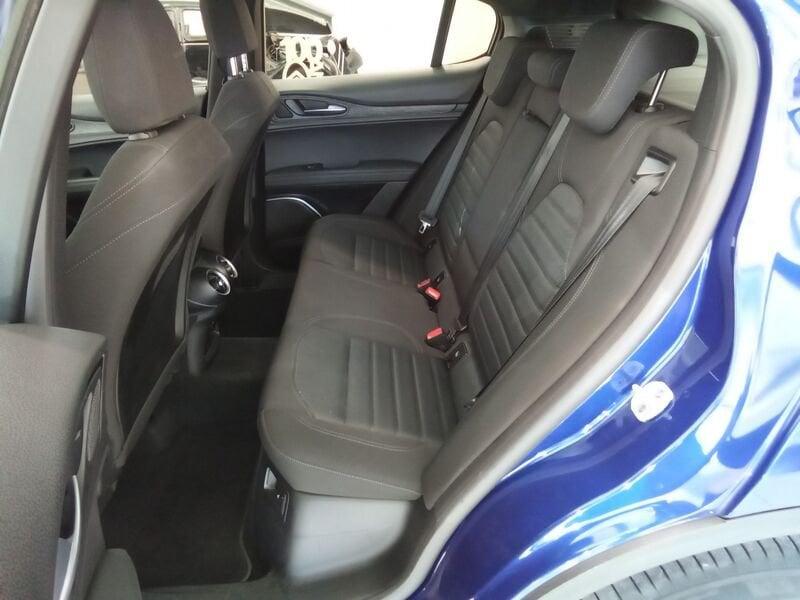 Alfa Romeo Stelvio 2.2 TD 160 CV Super Business AT8 RWD