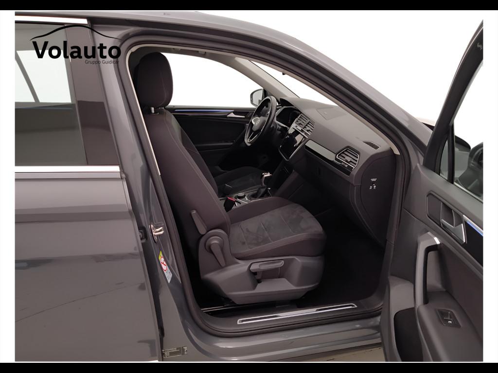 VOLKSWAGEN Tiguan II 2021 - Tiguan 2.0 tdi Elegance 4motion 200cv dsg