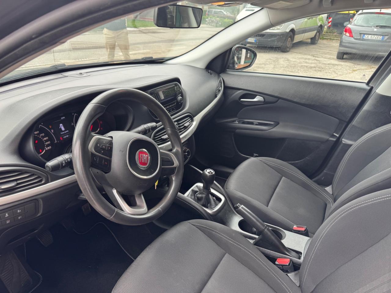 Fiat Tipo 1.6 Mjt S&S 5 porte Easy