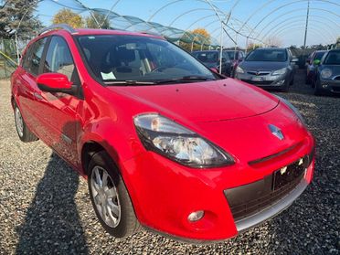 Renault Clio 1.2 16V SporTour Confort