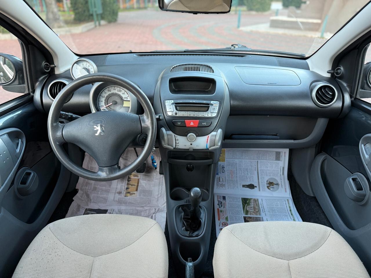 Peugeot 107 1.0 68CV 3p. Sweet Years neopatentati,ottime condizioni