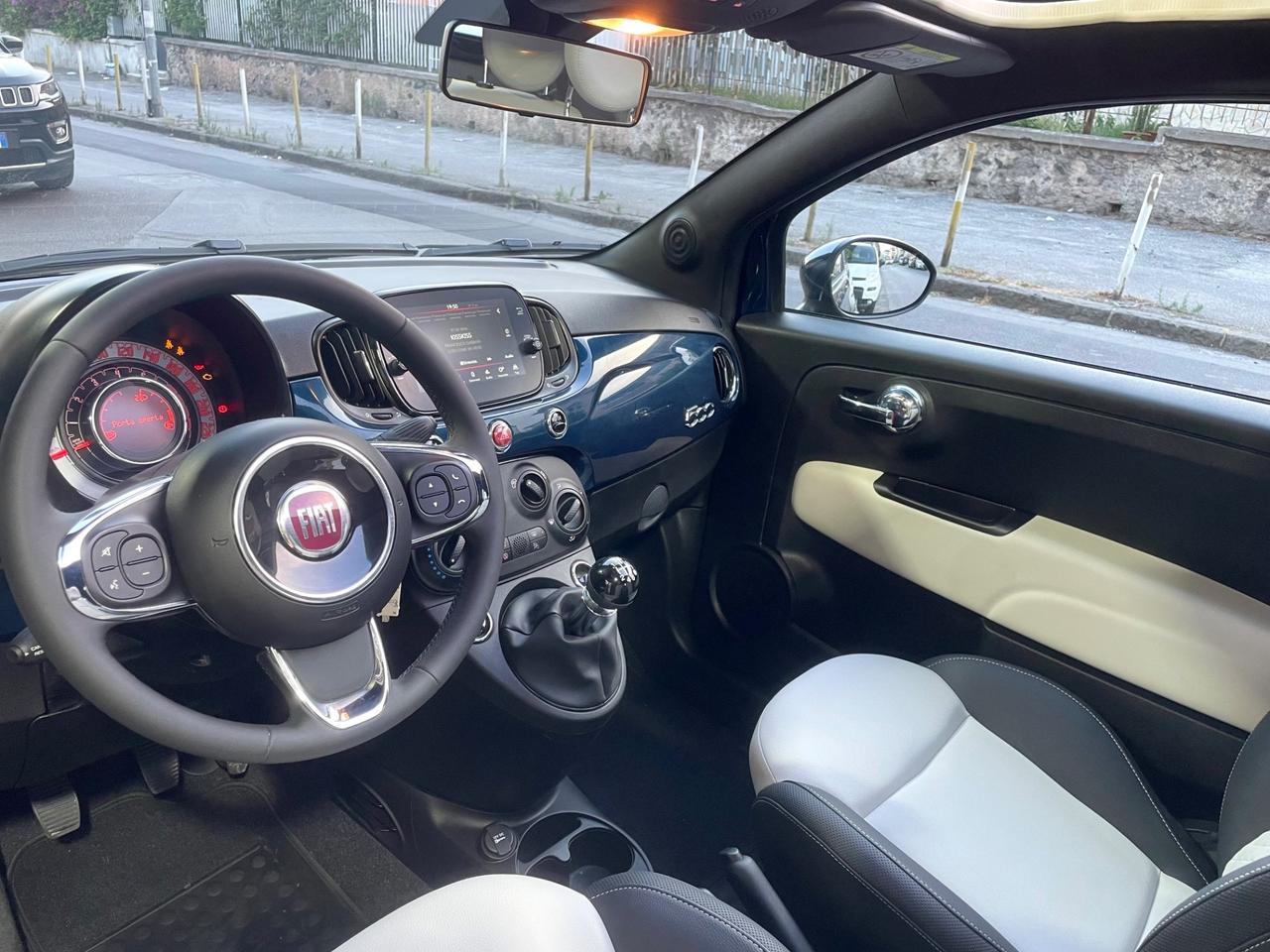Fiat 500 C 1.0 Hybrid Dolcevita Cabrio capotta jeans 2023