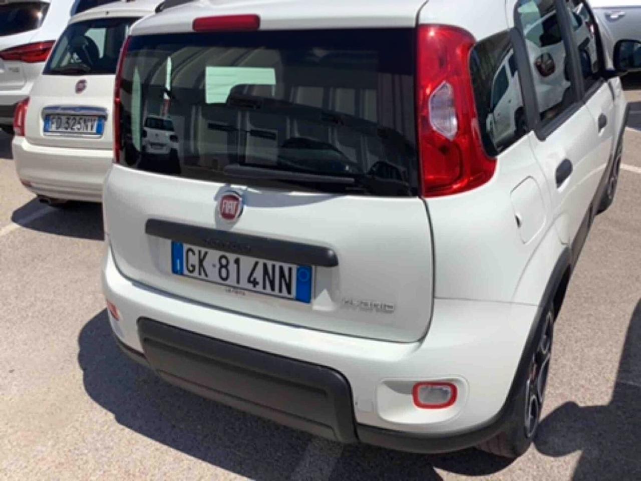 AUTO IN ARRIVO Fiat Panda 1.0 FireFly S&S Hybrid City Life