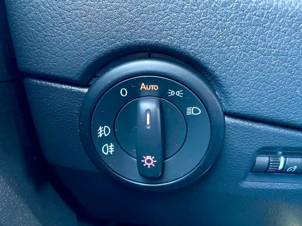 Volkswagen T6 Caravelle KOMBI 2.0 TDI DSG 150cv 9 Posti