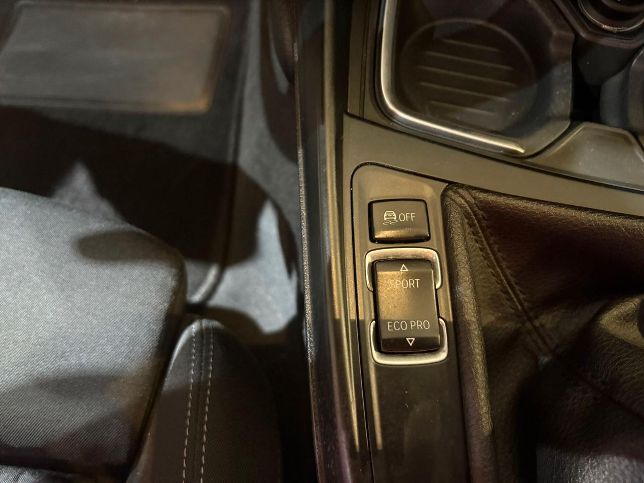 Bmw 116d 5p. Advantage