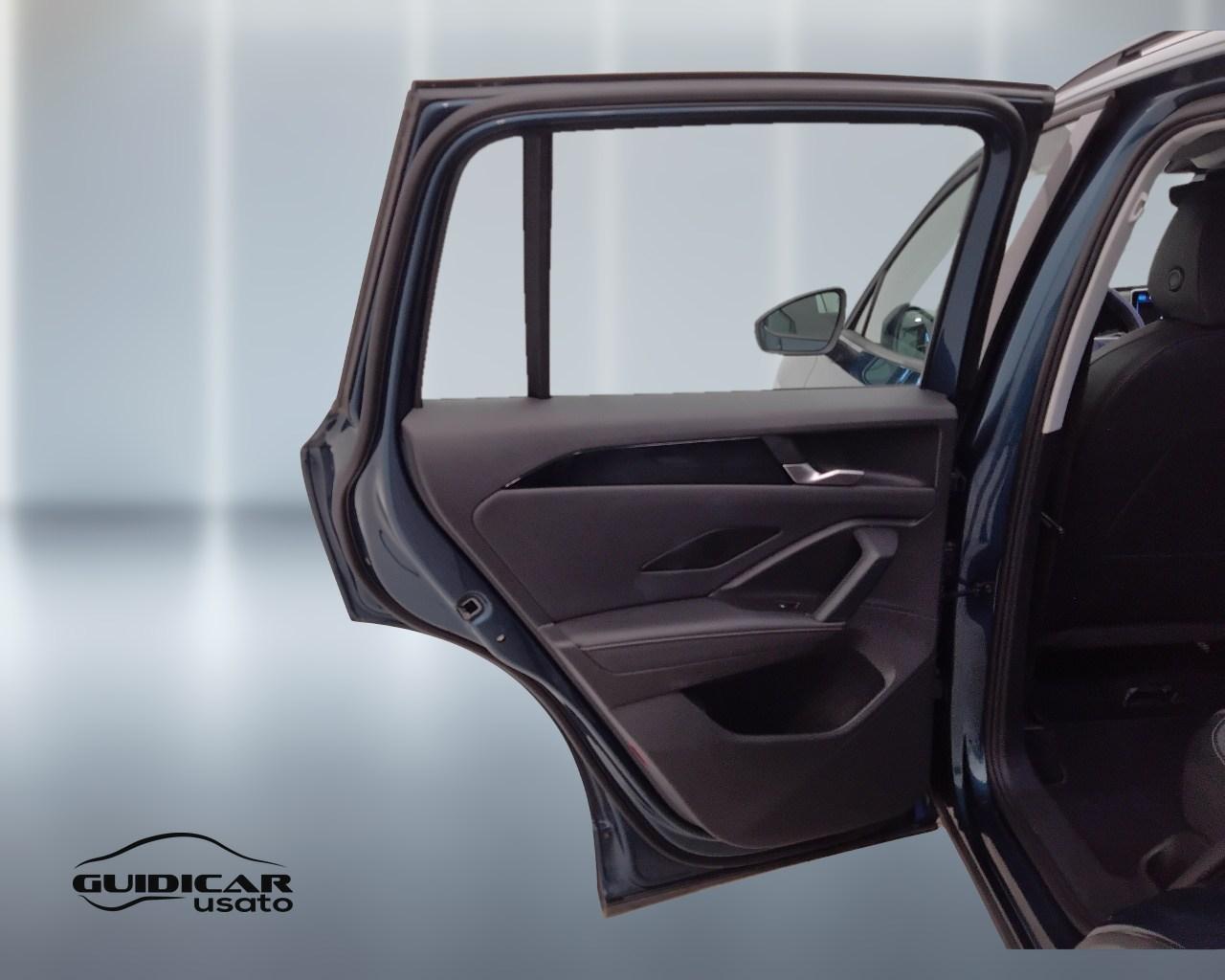 VOLKSWAGEN Tiguan III 2024 - Tiguan 2.0 tdi Life 150cv dsg