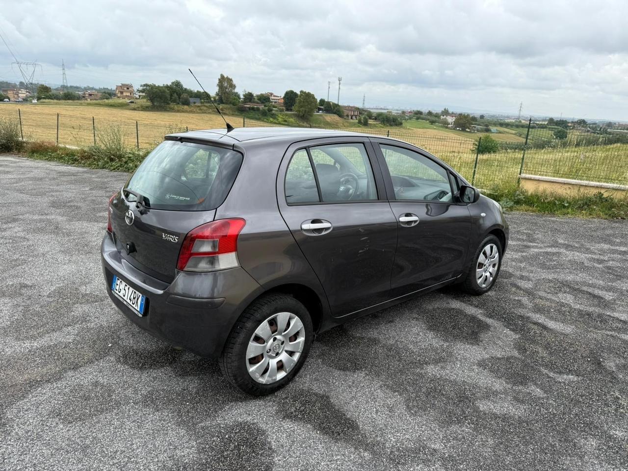 Toyota Yaris 1.4 D-4D DPF 5 porte Sol