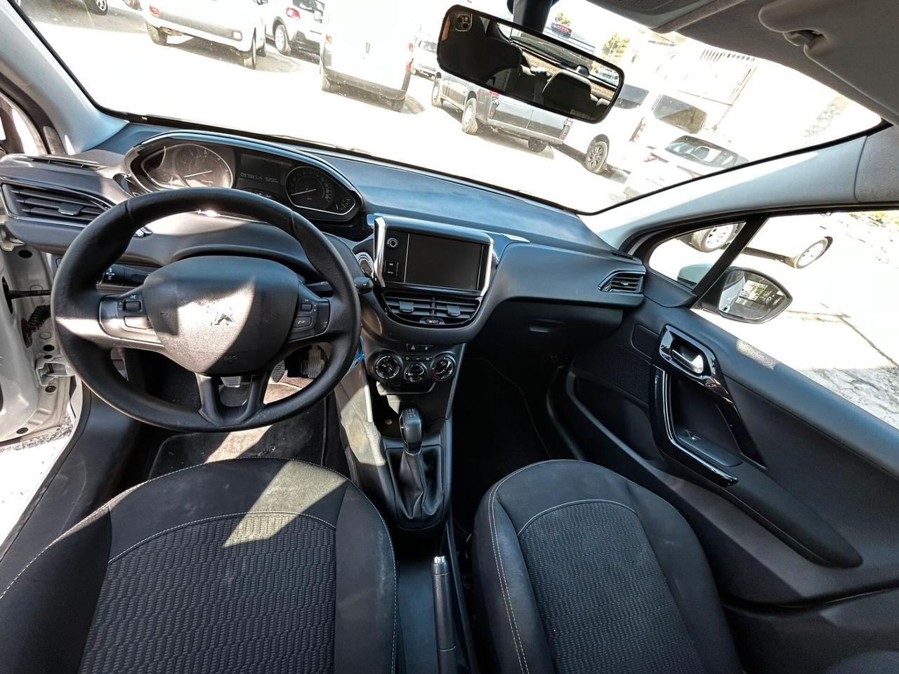 Peugeot 208 BlueHDi 75 5 porte Allure