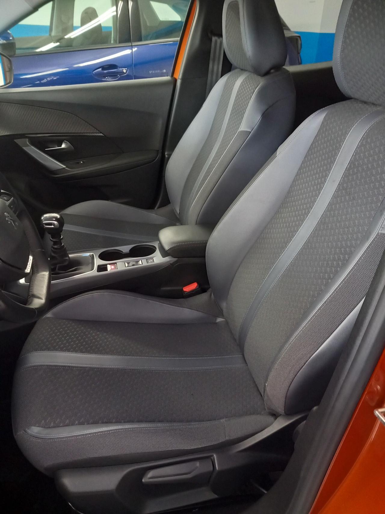 Peugeot 2008 PureTech 130 S&S EAT8 Allure anno 2020 benzina 75 mila km