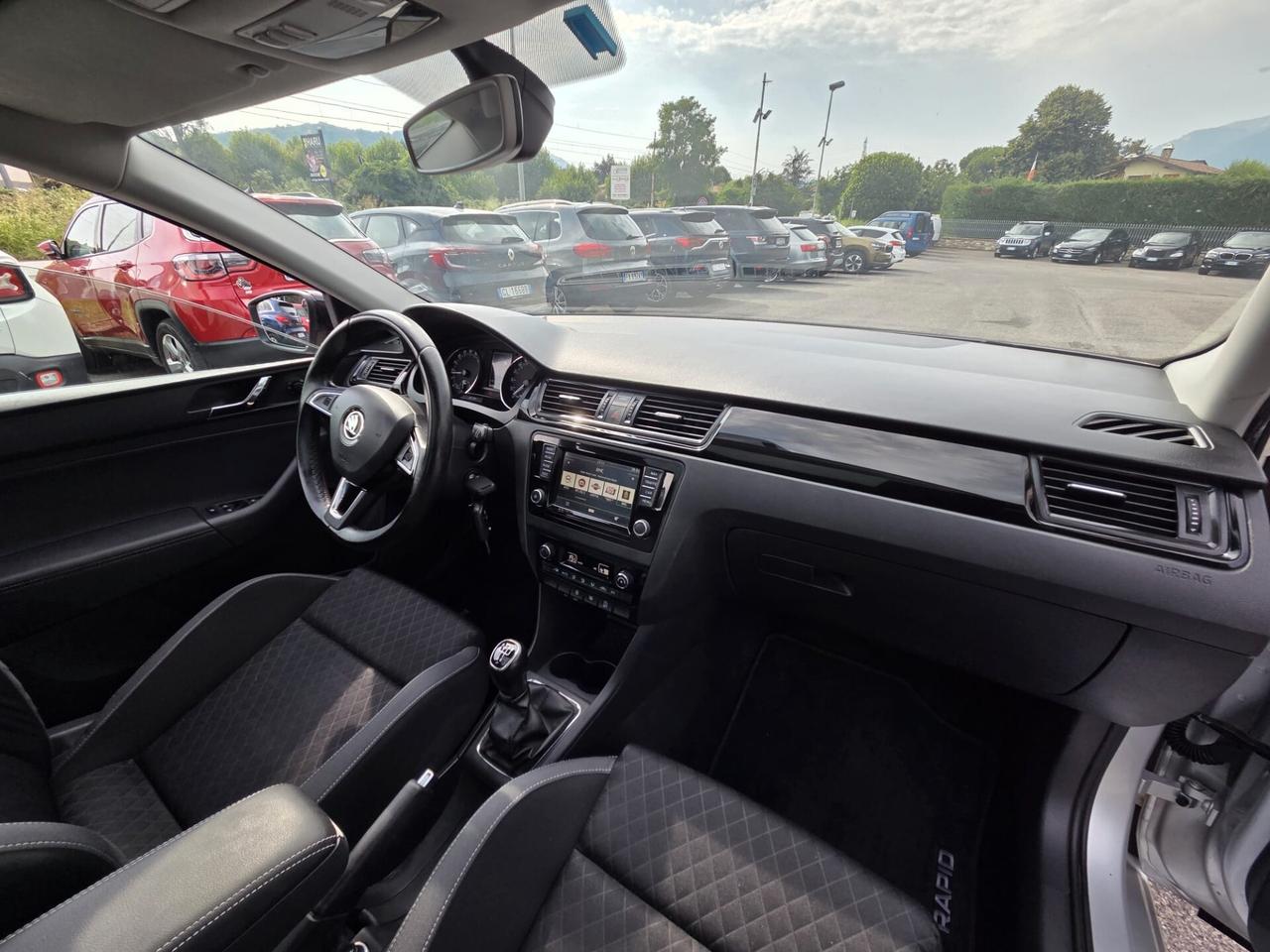 Skoda Rapid 1.4 TDI 90 CV ScoutLine *neopatentati*tetto*carplay*