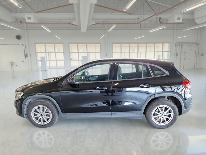 MERCEDES-BENZ GLA 200 d Automatic Business Extra
