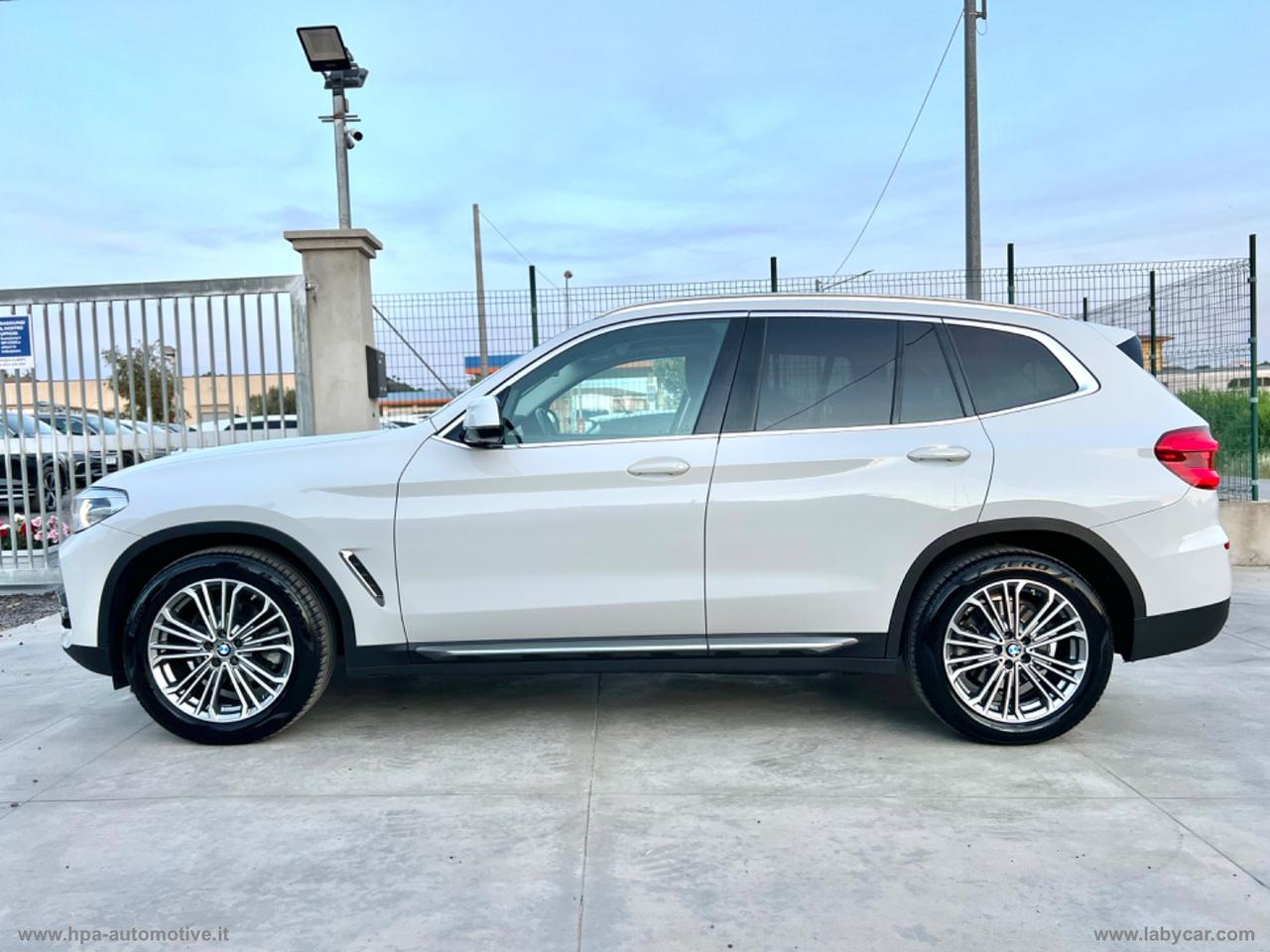 BMW X3 xDrive20d Luxury NAVI PELLE LED CERCHI 19