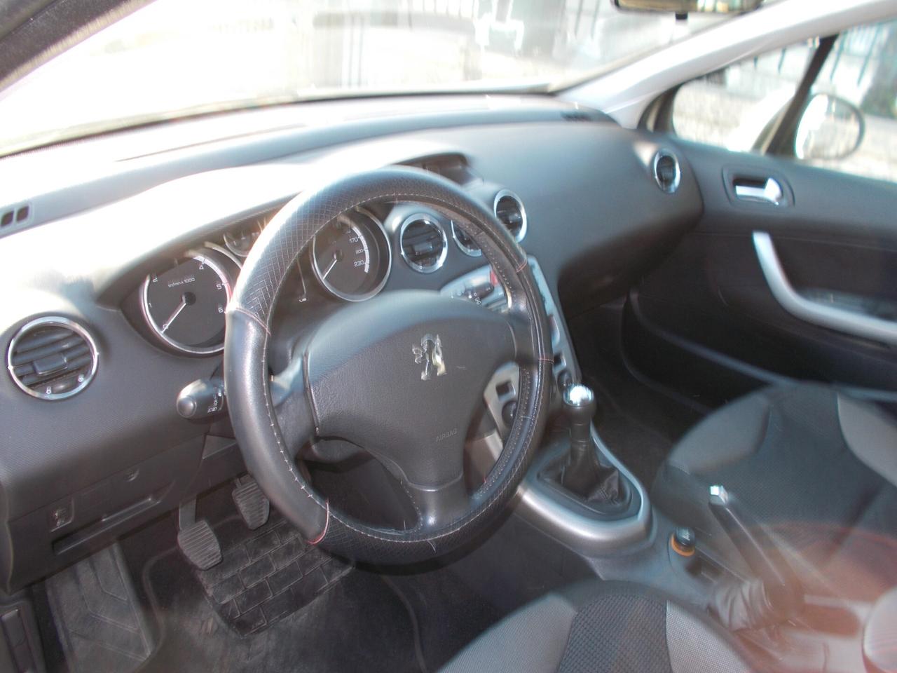 Peugeot 308 1.6 HDi 90CV 5p. Tecno