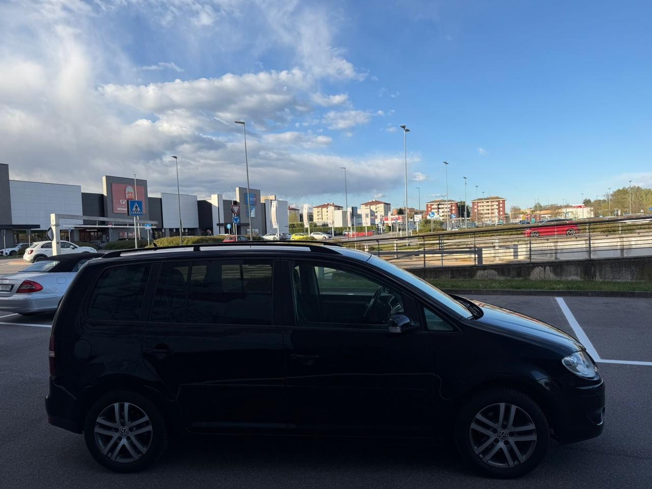 Volkswagen Touran 1.6 Trendline Bifuel G