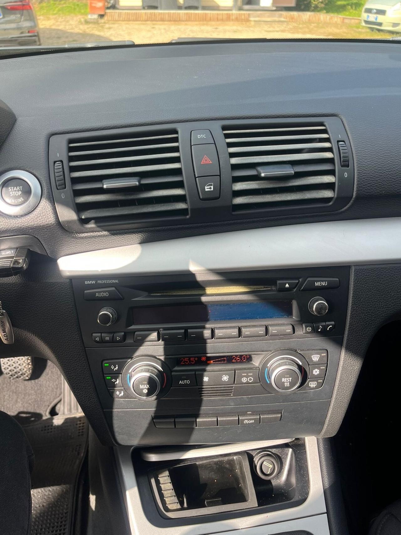 Bmw 118d - Neopatentati - Perfetta