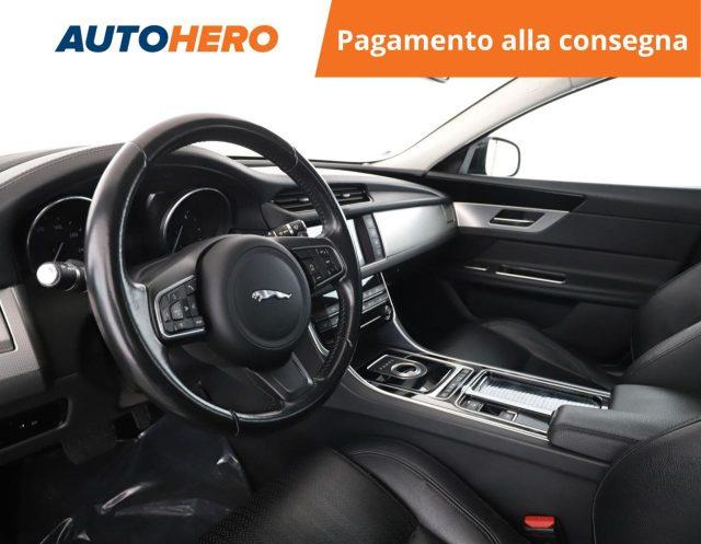 JAGUAR XF 2.0 D 180 CV aut. Prestige