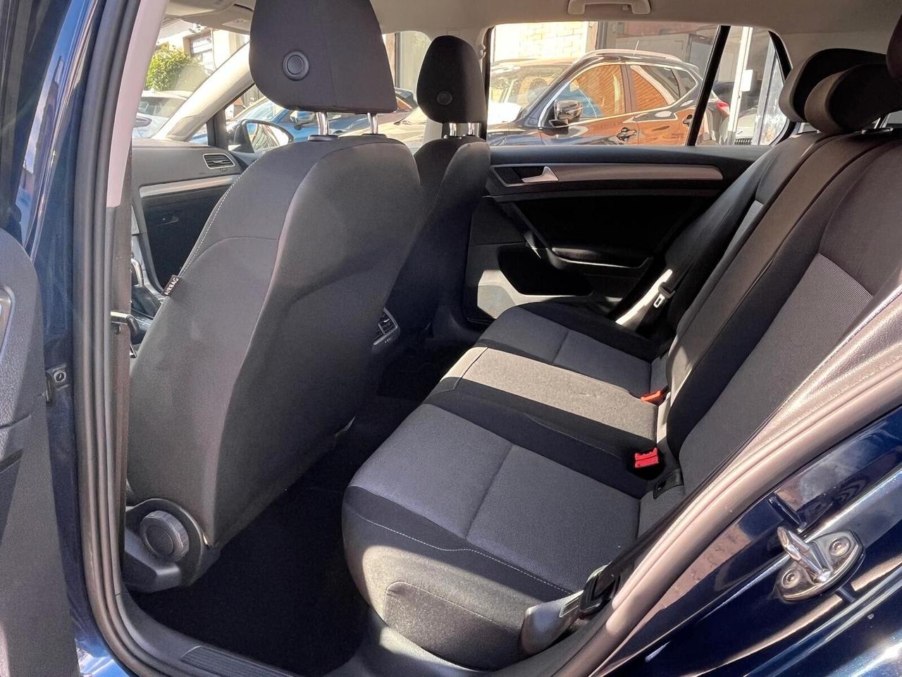 Volkswagen Golf 1.6 TDI DSG 5p. Highline BlueMotion Technology