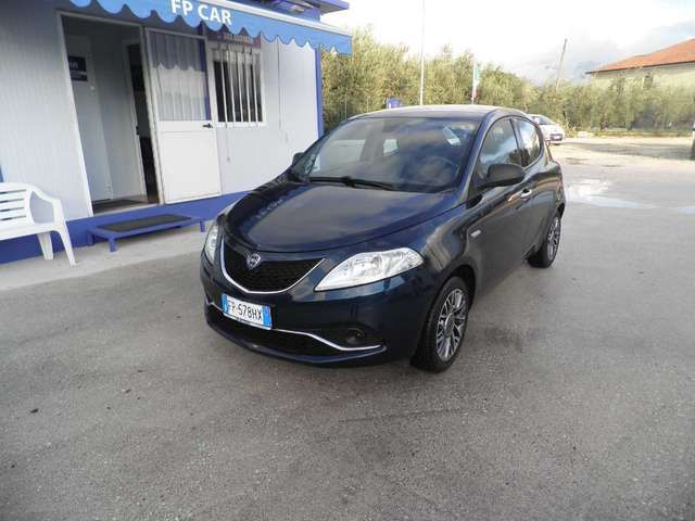 Lancia Ypsilon 1.2 Gold 69cv my16 GPL