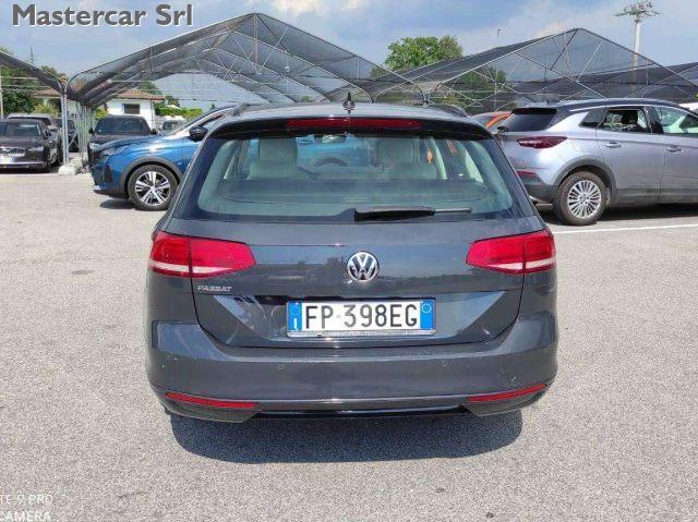 VOLKSWAGEN Passat Variant Passat VIII Variant 1.6 tdi Business Navi 120cv