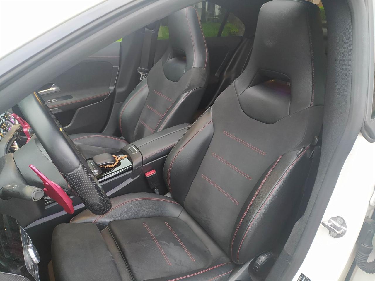Mercedes-Benz CLA 220 Premium