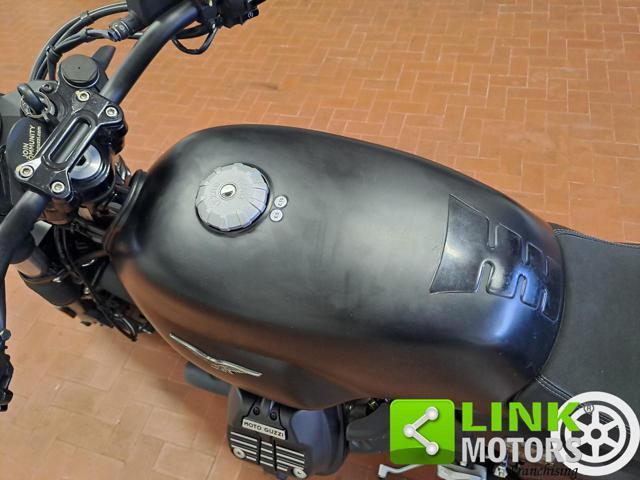 MOTO GUZZI V7 IV STONE