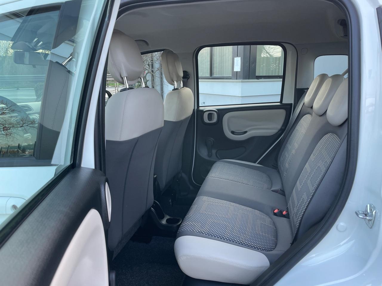 Fiat Panda 0.9 TwinAir Turbo Natural Power Lounge