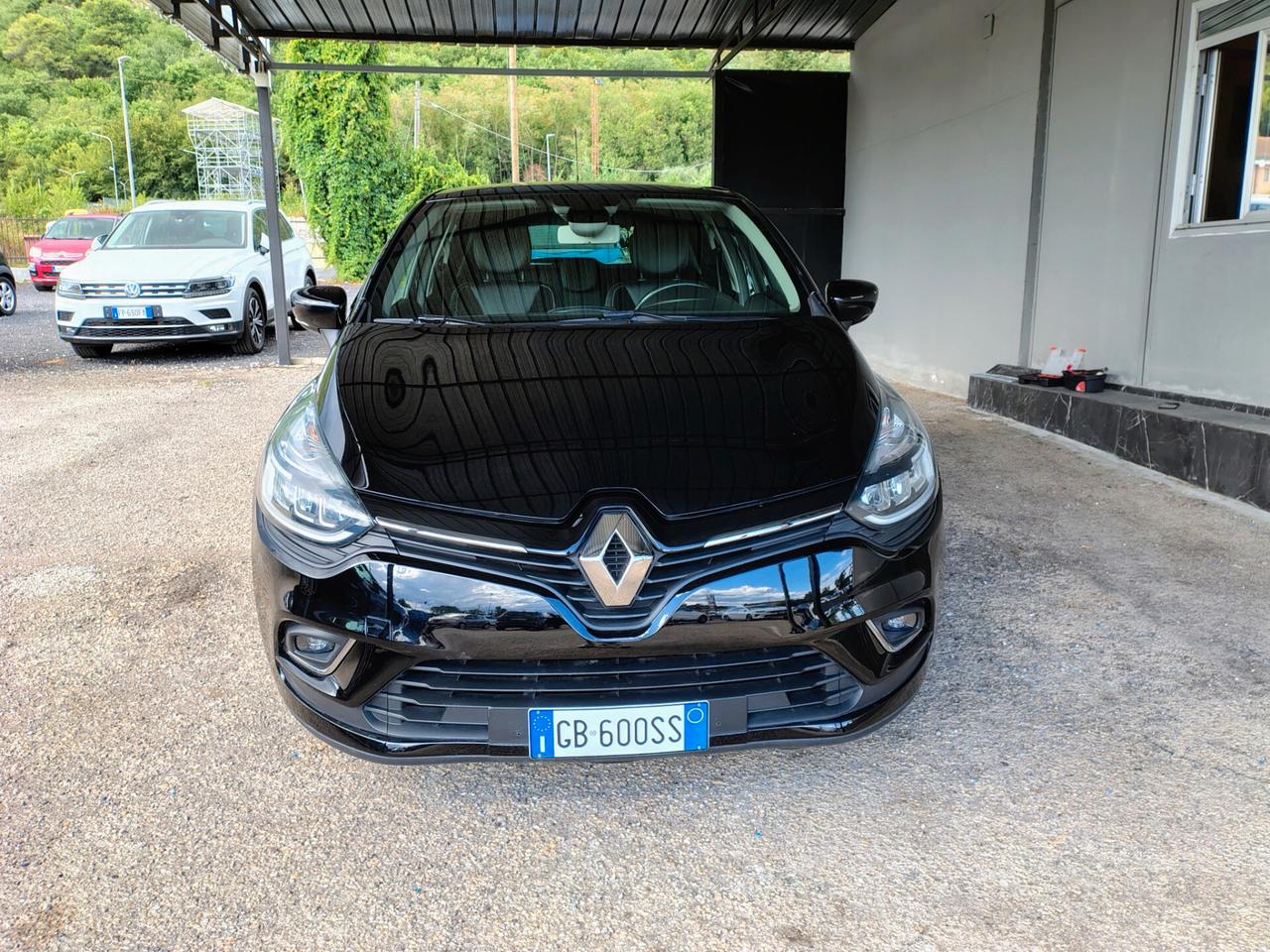 Renault Clio TCe 12V 90 CV 5 porte Moschino Life