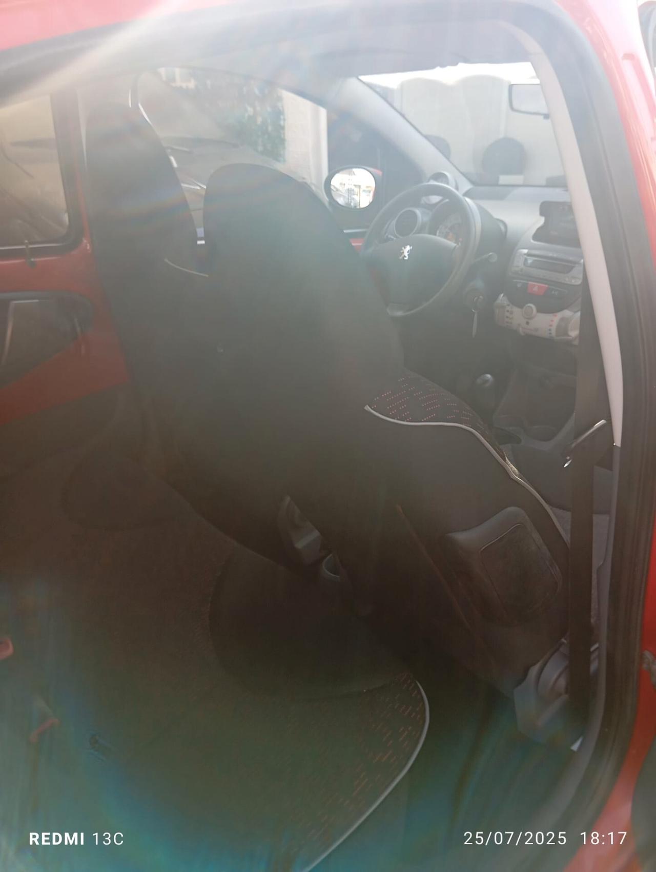 Peugeot 107 1.0 68CV 5p. Allure