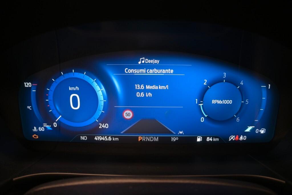 KUGA 2.0 ECOBLUE 120CV POWERSHIFT N1 AWD ST-LINE X ( FARI LED - COCKPIT - ADAPTIVE CUISE - NAVI - MIRROR - PARK ASSIST - TELECAMERA ANTPOST. - CERCHI 18 ) 5 POSTI