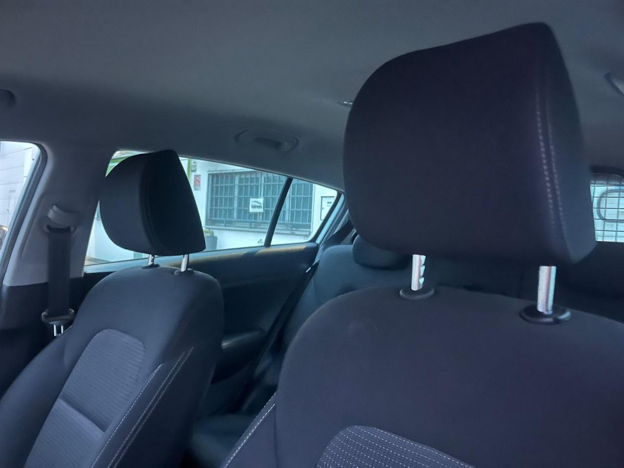 Kia Sportage 1.6CRDI 2019 125.000km autocarro 5posti perfetta