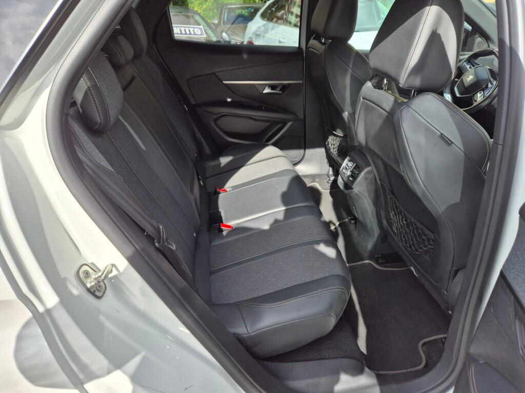 Peugeot 3008 GT-LINE BlueHDi 130CV MANUALE