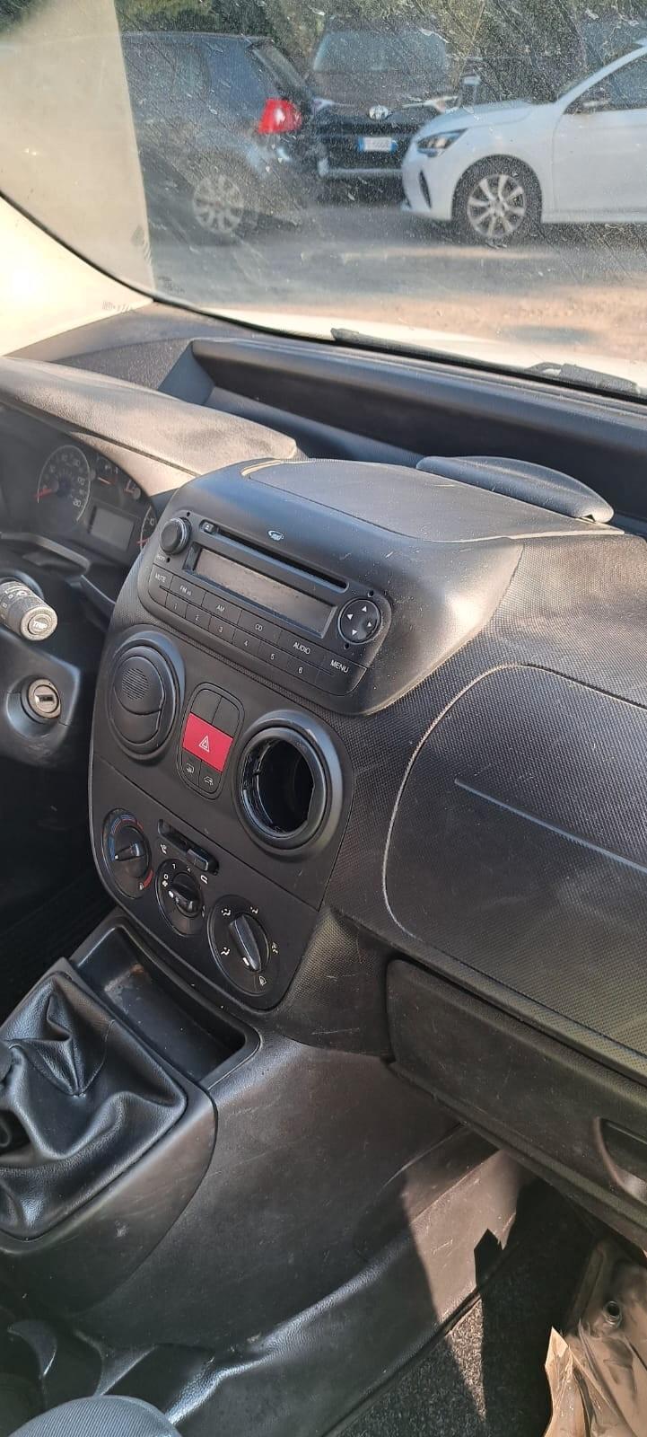 Peugeot bipper