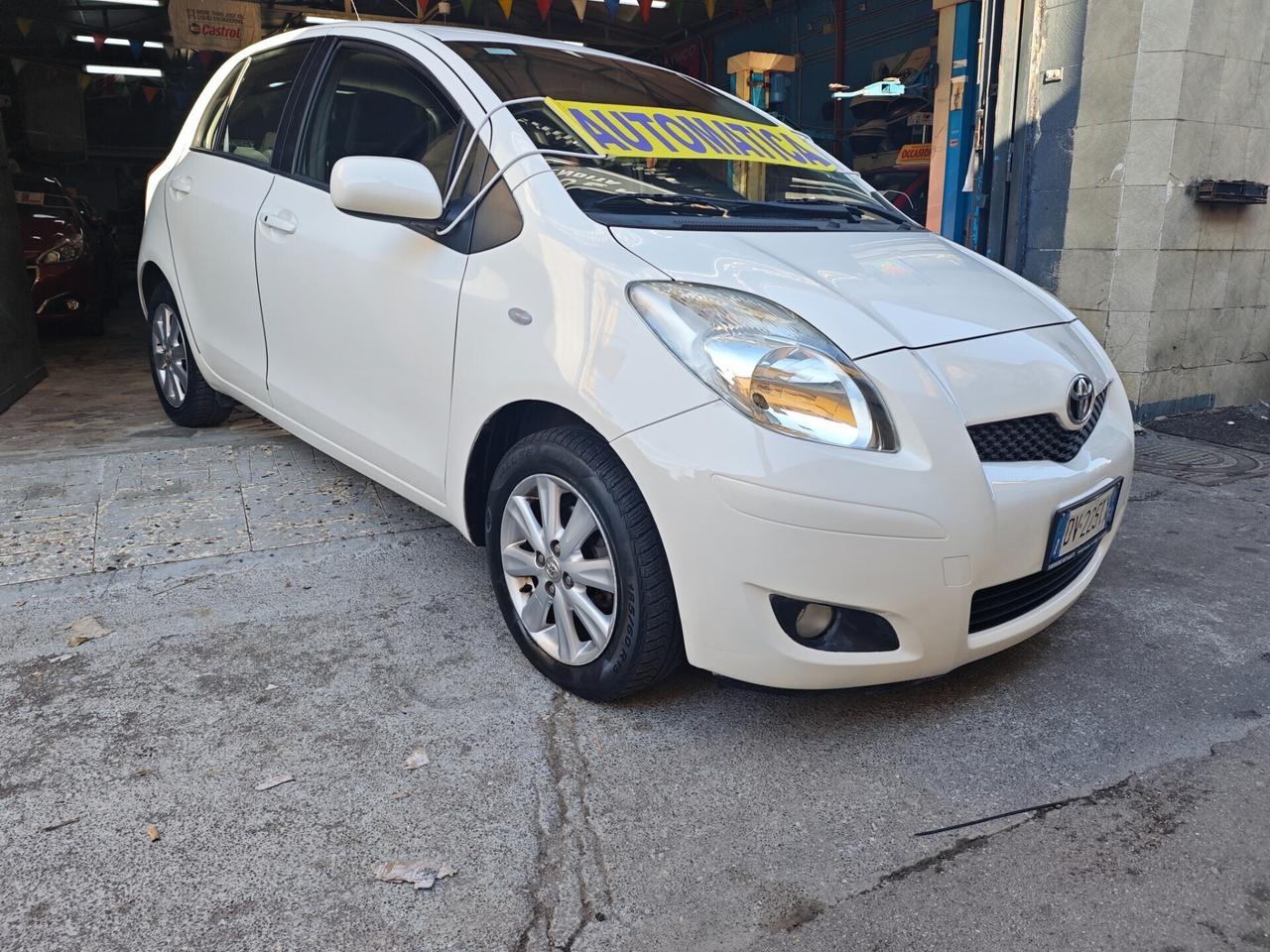 Toyota Yaris 1.3 5 porte M-MT Sol