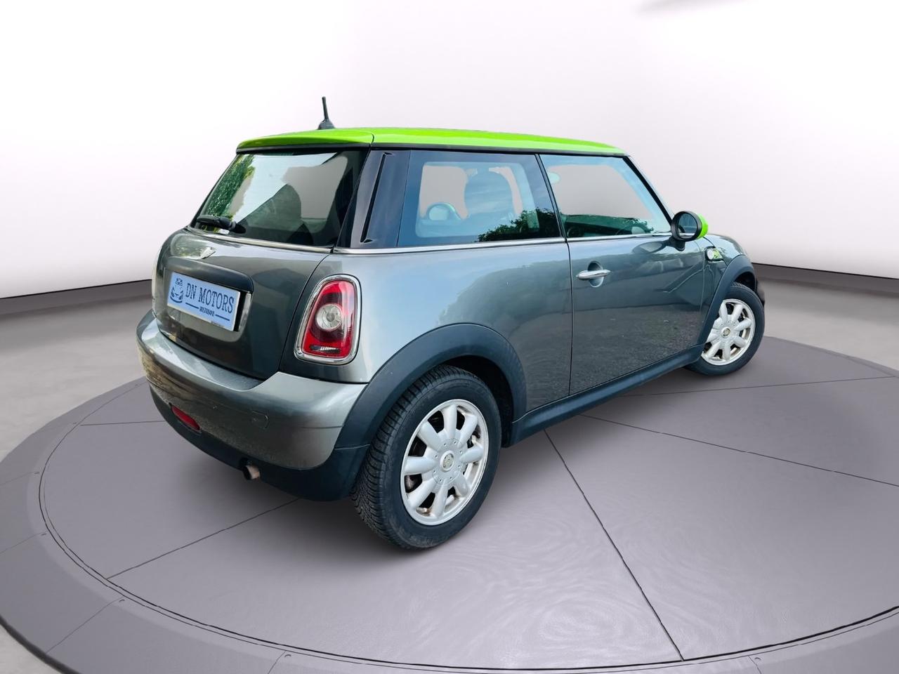 Mini 1.6 16V One (55kW)
